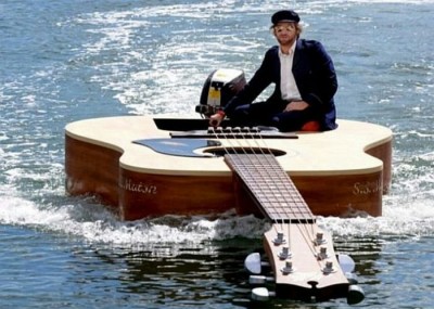 lodka gitara.jpg