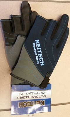 gloves 1.jpg